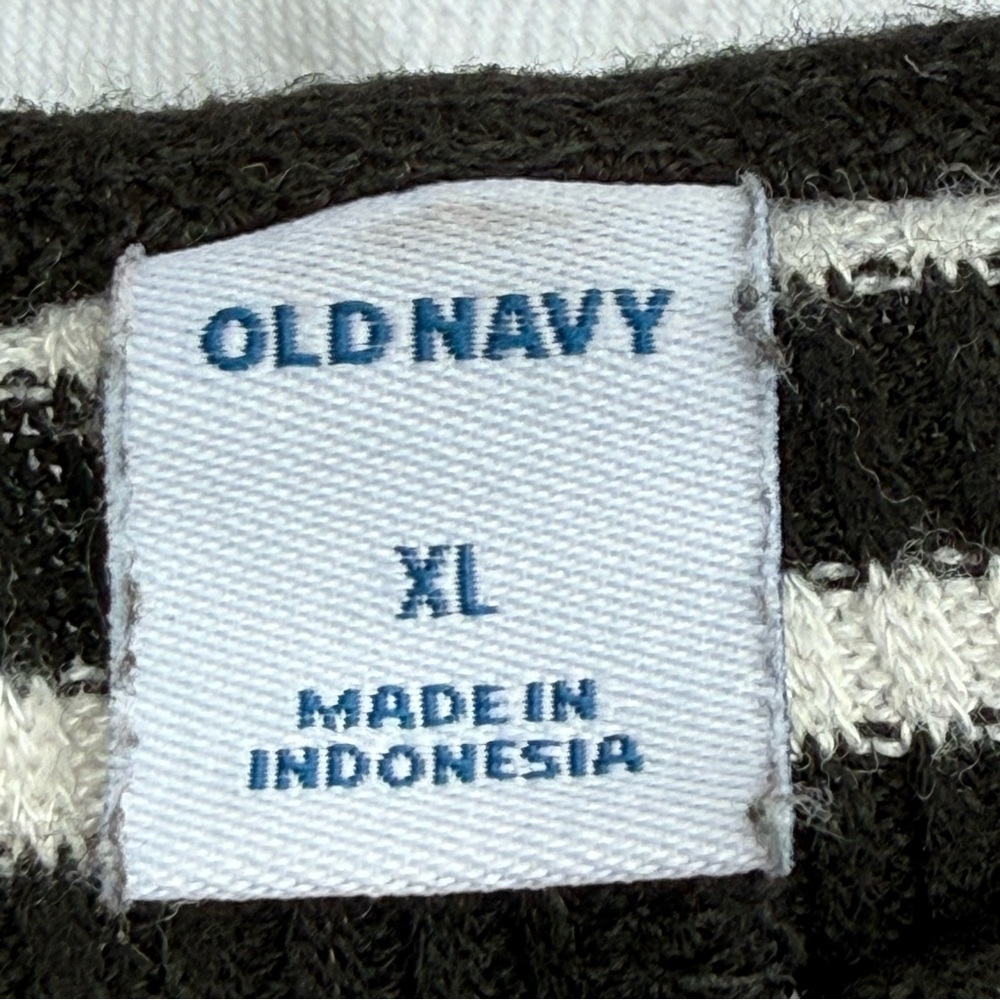 Old Navy Ribbed Stripe Long Sleeve Midi Dress in Black & White - Size XL - Picture 3 of 3